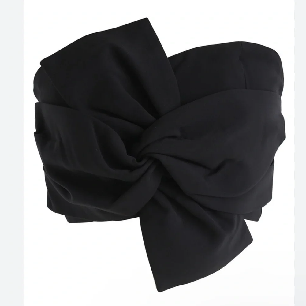 Chicwish | Womens Black Strapless Twisted Sweet Knot Bustier Top - Size S - Picture 2 of 12